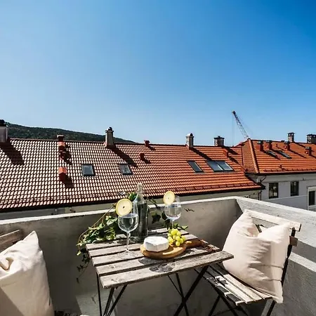 Dinbnb Appartments L Modern And Fully Equipped L 500 Meters From Torget Bergen
