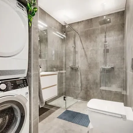 Apartment Dinbnb Appartments L Modern And Fully Equipped L 500 Meters From Torget